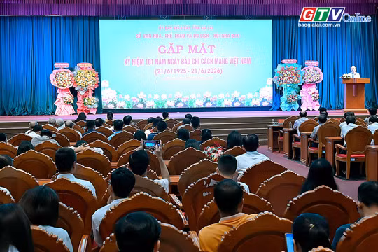 Điểm tin trưa: Gia Lai cam kết tạo điều kiện thuận lợi cho hoạt động báo chí