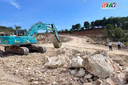 Điểm tin trưa: Gia Lai thí điểm phân cấp cấp phép khoáng sản cho 65 xã, phường