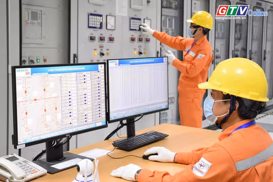 Điểm tin trưa: Nắng nóng kéo dài, sản lượng điện tiêu thụ tăng mạnh