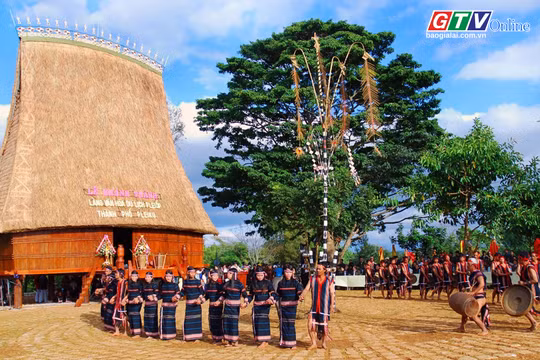 Điểm tin trưa: Gia Lai hoàn thành sắp xếp thôn, tổ dân phố với sự đồng thuận cao của người dân