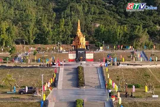 Toàn cảnh Gia Lai 24h: Lãnh đạo tỉnh dâng hoa, dâng hương Tượng đài Chiến thắng Núi Bà