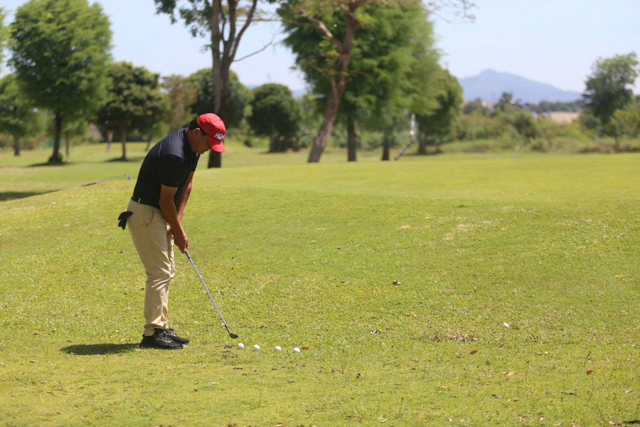 Phố núi Pleiku được thiên nhiên ưu đãi với khí hậu mát mẻ, thích hợp phát triển golf kết hợp du lịch nghỉ dưỡng. Ảnh: LÊ VĂN NGỌC 3-1.jpg