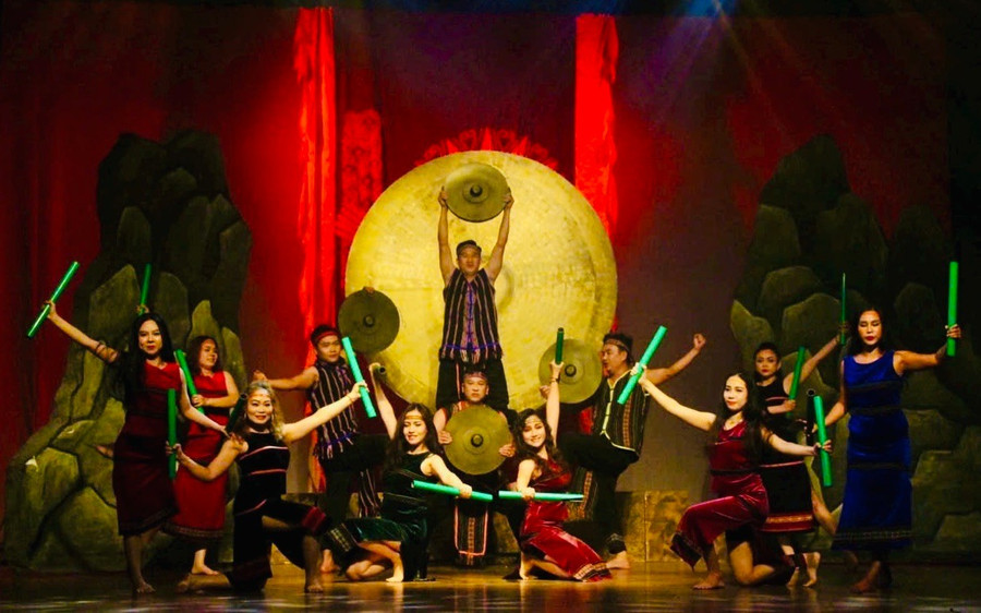 Tiết mục múa “Tiếng gọi đại ngàn”. Ảnh: Thùy Dung 6.jpg