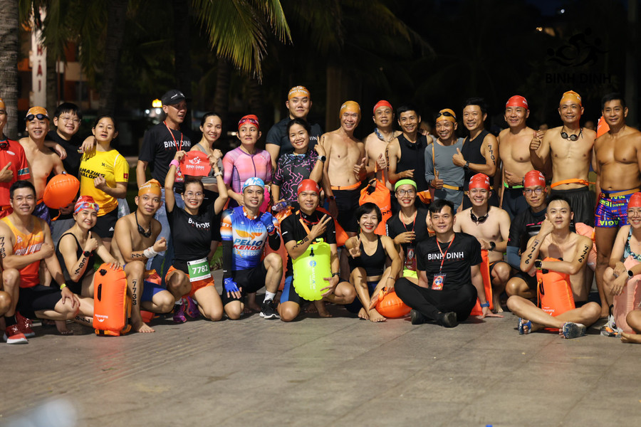 Từ một nhóm nhỏ cùng chung đam mê, CLB đã dần hình thành nên một cộng đồng triathlon tại phố biển Quy Nhơn, lan tỏa lối sống khỏe mạnh, tích cực. Ảnh: CLB cung cấp 1h7a2054.jpg