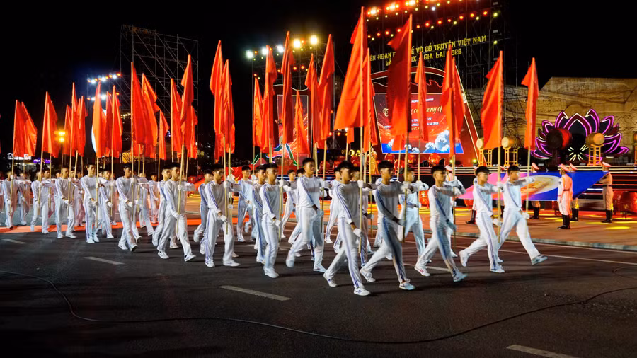 nghi-thuc-dieu-hanh-bieu-duong-luc-luong-11.jpg