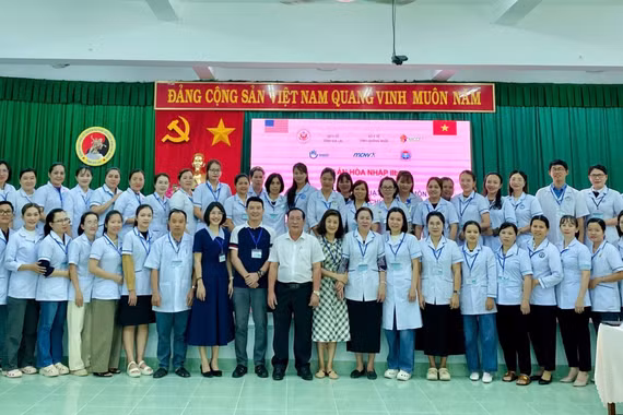 Chăm sóc phục hồi chức năng sớm một số bệnh tổn thương thần kinh trung ương.