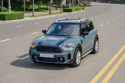 Mini Countryman 2021: Mẫu SUV đô thị cá tính, giá bán trên 2,4 tỷ đồng