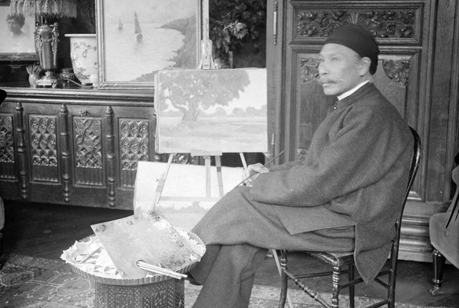 Trong thời gian bị lưu đày ở Algeria, Vua Hàm Nghi đã làm quen với bộ môn hội họa, trở thành họa sỹ giỏi. (Ảnh tư liệu) 2-hoi-hoa.jpg