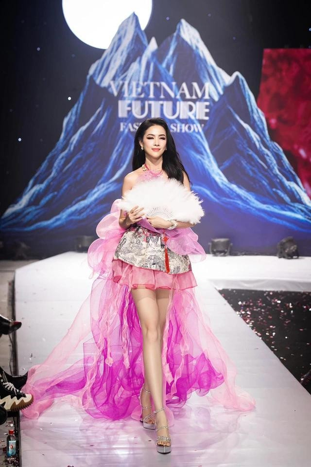 Phan Thị Mơ không muốn giới hạn bản thân trong một vai trò nhất định. Ảnh: FBNV 2phanthimo.jpg