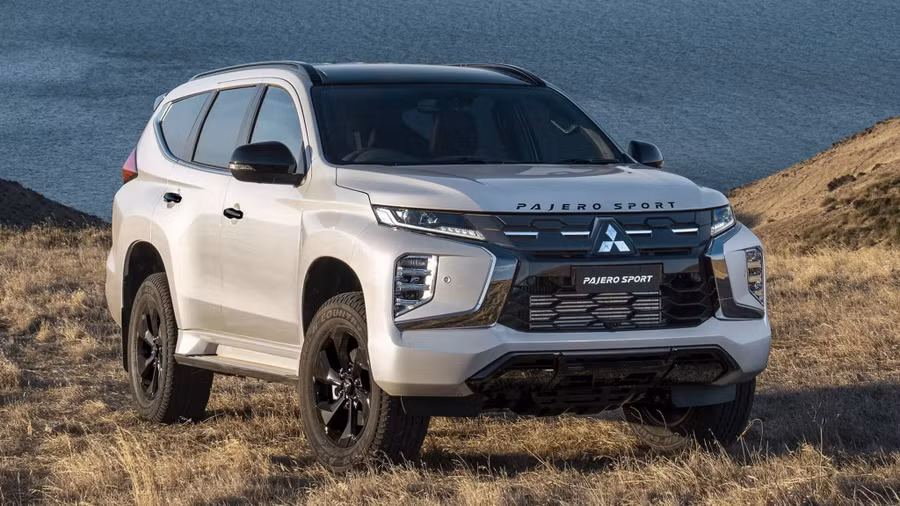 Mitsubishi Pajero Sport 7 chỗ. Ảnh: ST Mitsubishi Pajero Sport 7 chỗ. Ảnh: ST