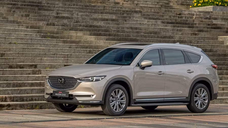 Mazda CX-8 sở hữu kích thuộc vào hàng lớn nhất phân khúc SUV. Ảnh: ST
