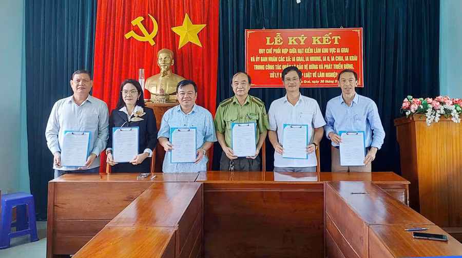ky-ket-quy-che-phoi-hop-quan-ly-bao-ve-phat-trien-rung-gia-lai.jpg