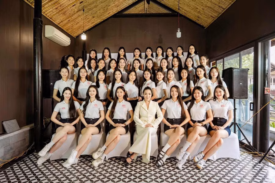 hoa-hau-viet-nam-2026-va-chien-luoc-so-hoa-van-hoa.jpg
