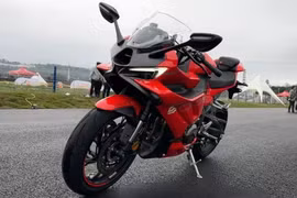 Voge RR500S 2025: Mô tô công nghệ hiện đại, giá hơn 123 triệu đồng