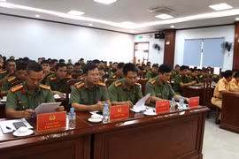 Quang cảnh Lễ khai giảng lớp tập huấn, bồi dưỡng nghiệp vụ đăng ký xe năm 2025