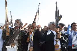 Các tay súng Houthi tại Sanaa, Yemen. 