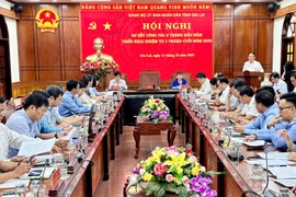 Ban Chấp hành Đảng bộ UBND tỉnh tổ chức hội nghị lần thứ nhất.
