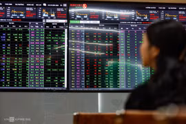 Sau tuần giao dịch đầy biến động, dự báo thị trường tiếp tục điều chỉnh