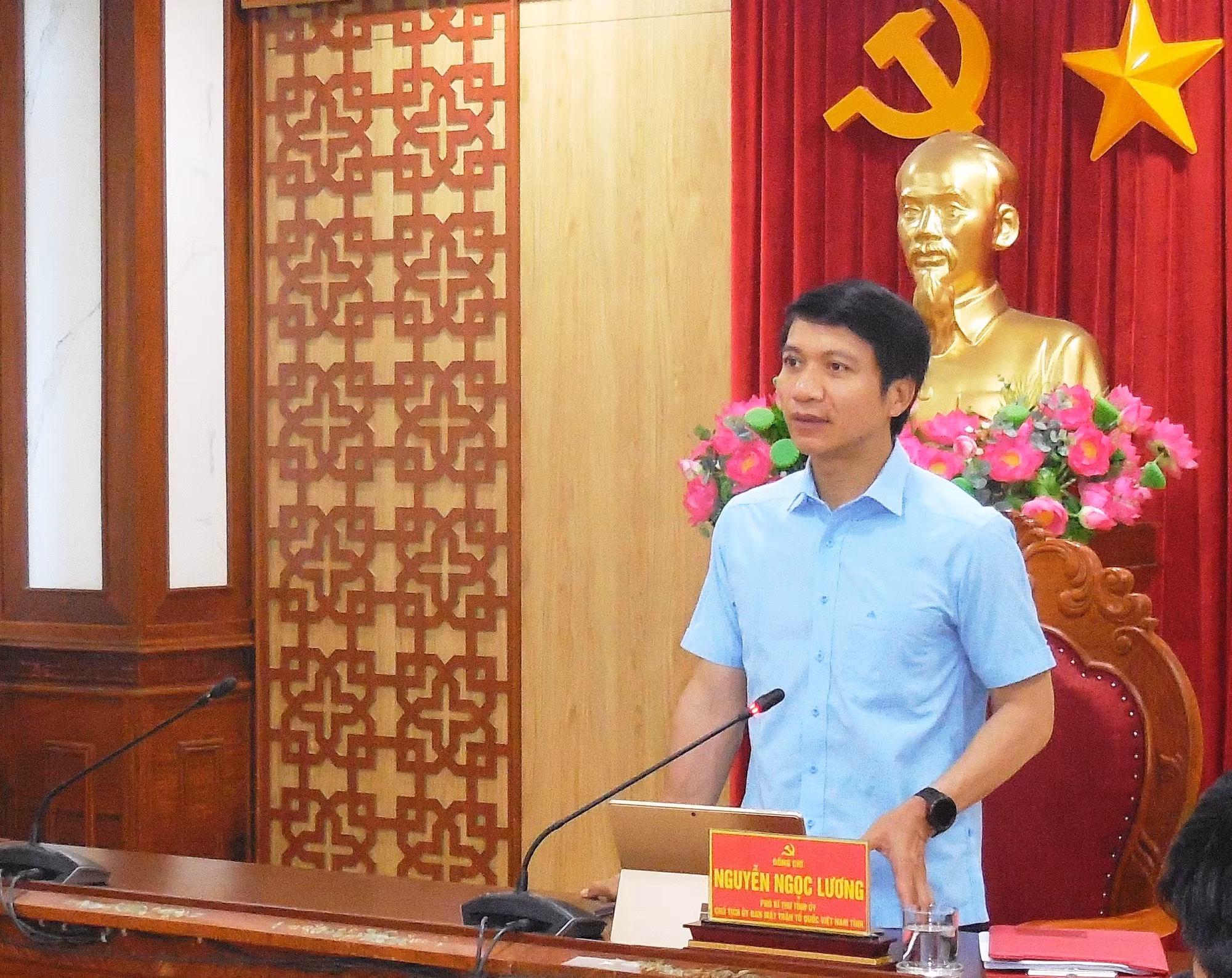 anh-2-pho-bi-thu-tinh-uy-nguyen-ngoc-luong.jpg