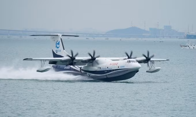 bay-thu.jpg
