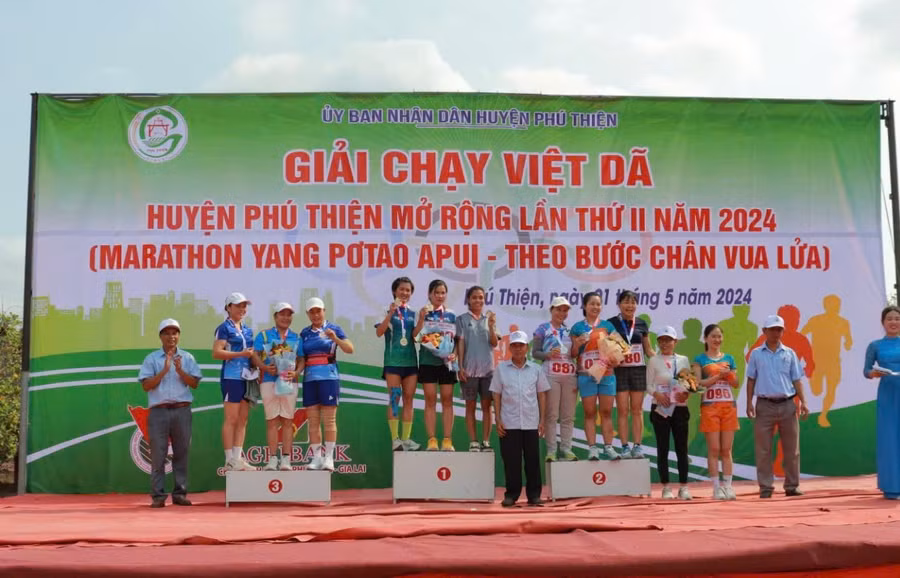 giai-viet-da-marathon-yang-potao-apui-theo-buoc-chan-vua-lua-nam-2025-se-dien-ra-vao-ngay-29-3-anh-vu-chi.jpg
