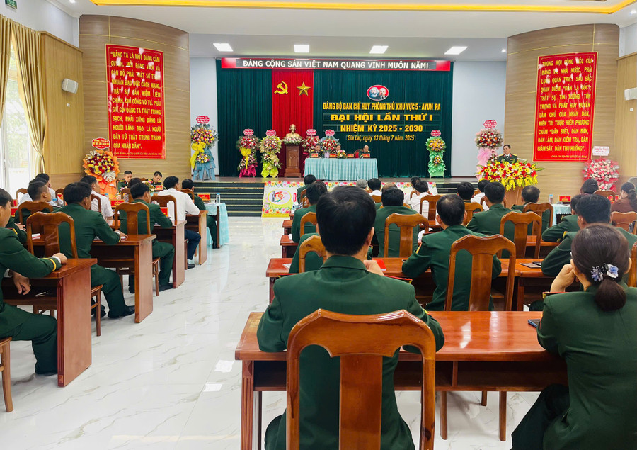 Quang cảnh Đại hội. Ảnh: Vũ Chi gen-h-z6800285443570-7e5736e4c417240dff196f1191793666.jpg