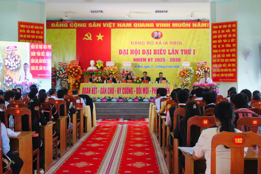 Quang cảnh Đại hội. Ảnh: Vũ Chi gen-h-z6898586846952-21d698406d4b7de5801c43d4b5aef9a0.jpg