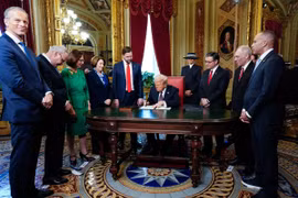 Tổng thống Mỹ Donald Trump gia hạn thời gian hoạt động của mạng xã hội Tik Tok