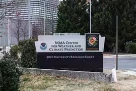 Mỹ sa thải gần 400 cộng tác viên Báo cáo khí hậu quốc gia