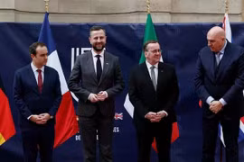 Bộ trưởng quốc phòng của 5 nước châu Âu thảo luận về Ukraine