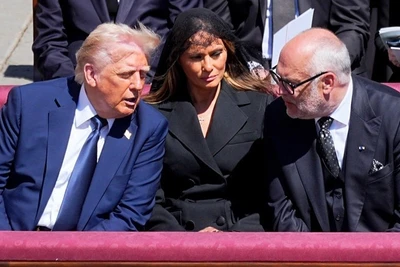 Phản ứng của ông Trump từ vụ Nga phóng tên lửa vào Kiev và vụ tướng Nga bị ám sát mới đây