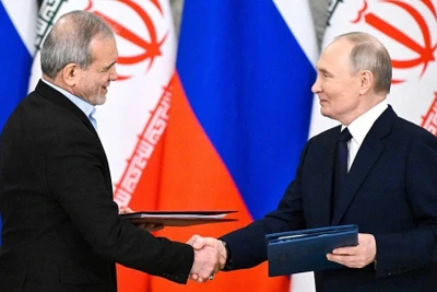 Nga ký kết với Iran hiệp ước đối tác chiến lược toàn diện có điều kiện