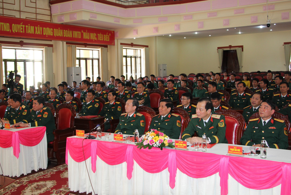 Các đại biểu dự lễ phát động thi đua của khối thi đua số 4 (Bộ Quốc phòng). Ảnh: T.D img-7669.jpg