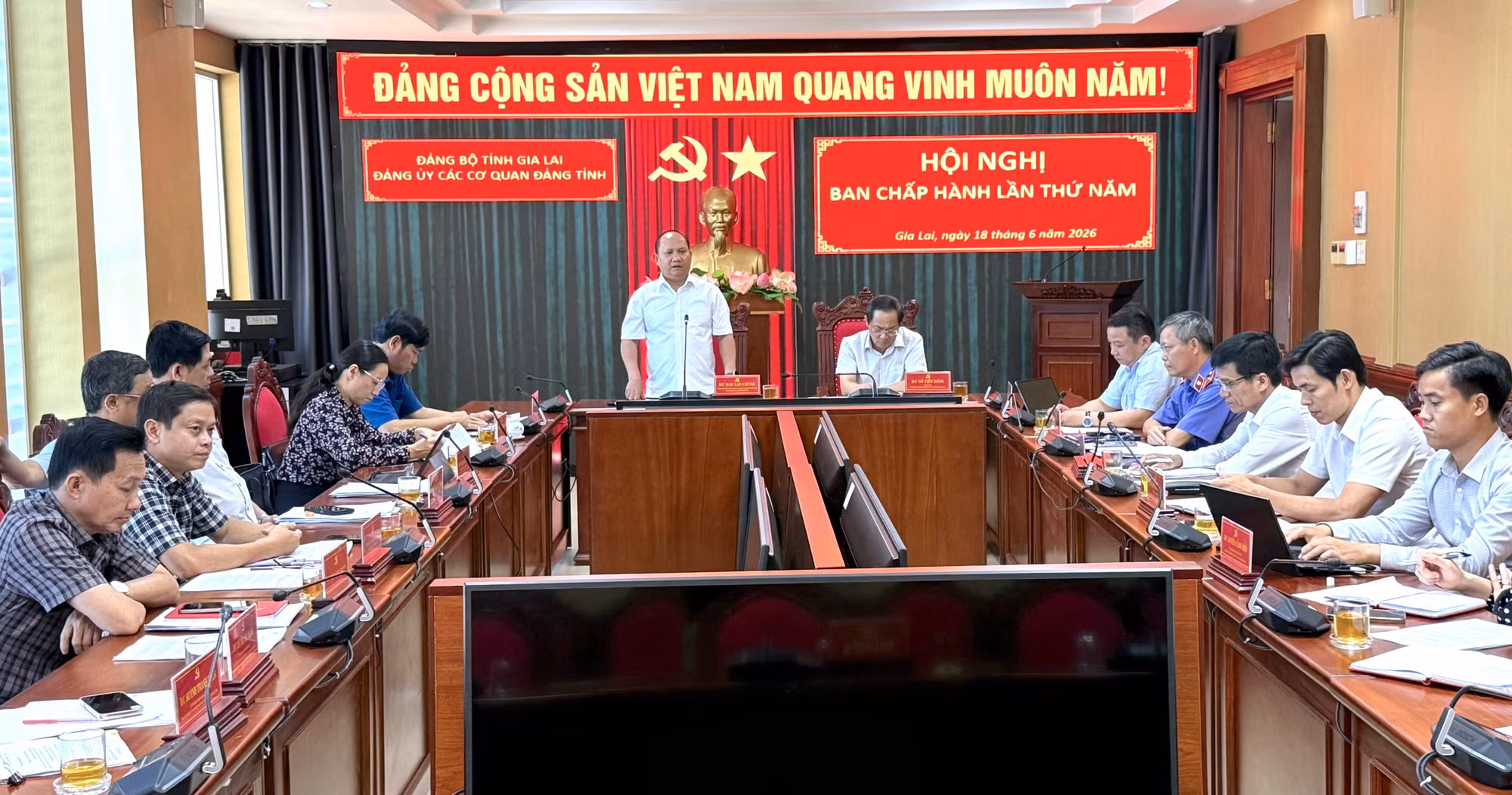 Quang cảnh hội nghị. Ảnh: Hoàng Vũ
