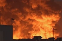 Israel tăng cường không kích Iran