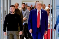 Tổng thống Mỹ Donald Trump và Tổng thống Ukraine Zelensky. Ảnh: Reuters