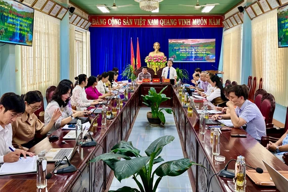 Hội thảo Phát triển du lịch trở thành ngành kinh tế xanh, bền vững, đưa Gia Lai là điểm đến hấp dẫn ở khu vực Nam Trung bộ.
