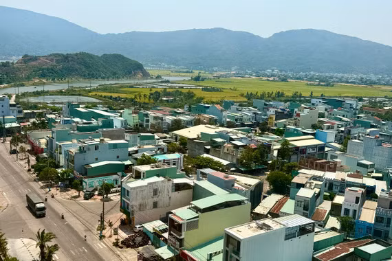 Khu vực phía Đông tỉnh tiếp tục xảy ra nắng nóng, có nơi trên 38 độ C