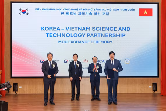 Tỉnh Gia Lai làm việc song phương với Viện Khoa học Thiên Văn và Vũ Trụ Hàn Quốc