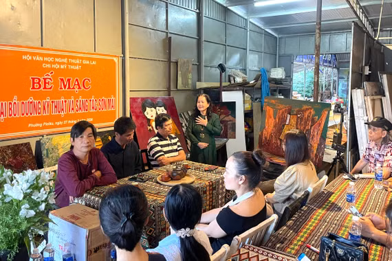 Lễ bế mạc trại bồi dưỡng diễn ra chiều 26-7