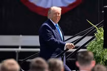 Tổng thống Trump thông báo sớm công bố thỏa thuận với Iran