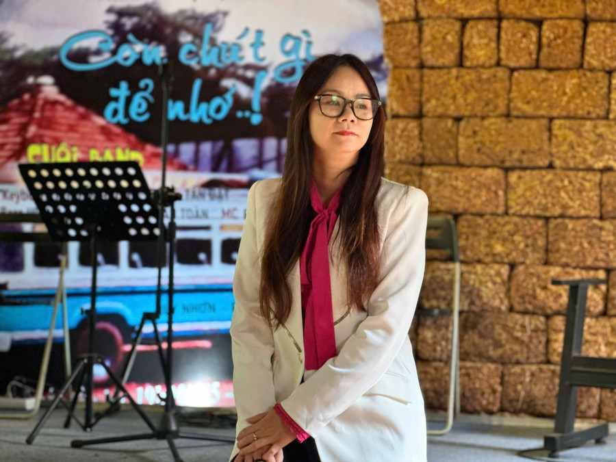 Nhà thơ Lê Vi Thủy. Ảnh: T.H nha-tho-le-vi-thuy.jpg
