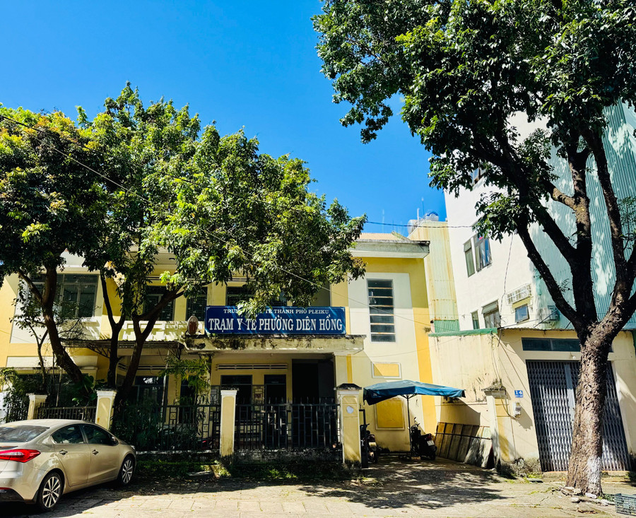 Sở Y tế chủ trì, phối hợp với cơ quan, đơn vị, địa phương liên quan đề xuất UBND tỉnh quyết định chuyển giao các trạm y tế để thành lập trạm y tế xã, phường thuộc UBND xã, phường. Ảnh: Tuệ Nguyên so-y-te-chu-tri-phoi-hop-voi-cac-co-quan-don-vi-dia-phuong-de-xuat-thanh-lap-tram-y-te-xa-phuong.jpg
