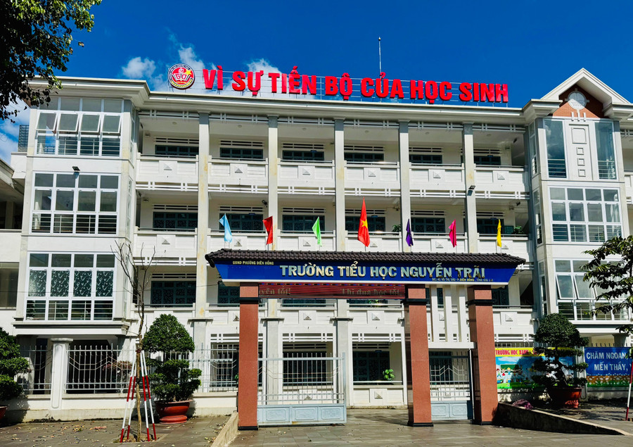 Sở Giáo dục và Đào tạo chủ trì, phối hợp với cơ quan, đơn vị, địa phương liên quan rà soát toàn bộ mạng lưới cơ sở giáo dục và xây dựng phương án sắp xếp. Ảnh: Tuệ Nguyên so-giao-duc-va-dao-tao-chu-tri-phoi-hop-voi-cac-co-quan-don-vi-dia-phuong-ra-soat-mang-luoi-co-so-giao-duc-va-xay-dung-phuong-an-sap-xep.jpg