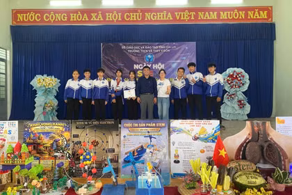 Sôi động Ngày hội STEM tại các trường học