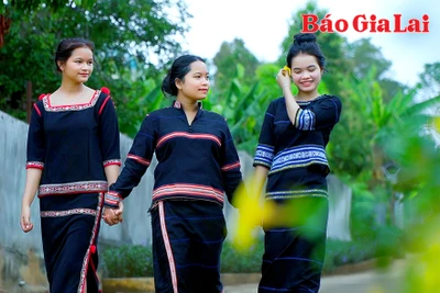 “Khoác áo mới” cho đường làng, ngõ xóm