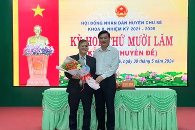 Ông Dương Mạnh Mẫn được bầu giữ chức Chủ tịch HĐND huyện Chư Sê