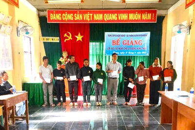 Kbang: 31 học viên tham gia lớp đào tạo nghề nuôi và phòng trị bệnh cho trâu, bò