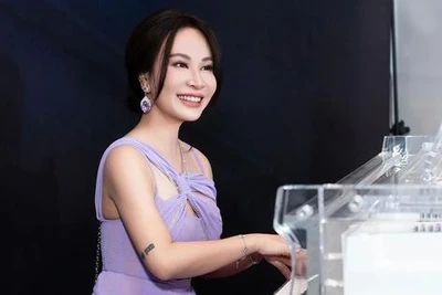 Uyên Linh: Không thể cứ mãi hát theo bản năng