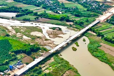 Hình hài cầu dài nhất cao tốc Quảng Ngãi - Hoài Nhơn